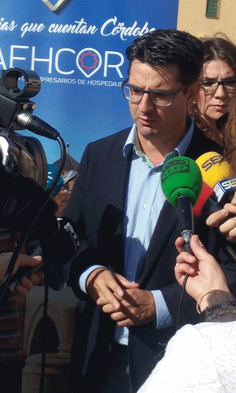http://reddepadressolidarios.com/img/1paco_1474288233_a.gif