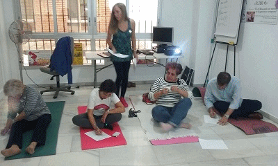 http://reddepadressolidarios.com/img/1paco_1477386465_a.gif