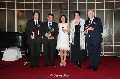 Premio a Red Española de Madres y Padres Solidarios por la Fundación Isabel Gemio