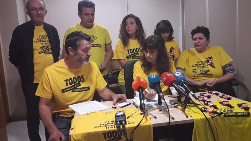 El Defensor del Pueblo andaluz investigará el ´desahucio sanitario´ de las personas con enfermedades raras